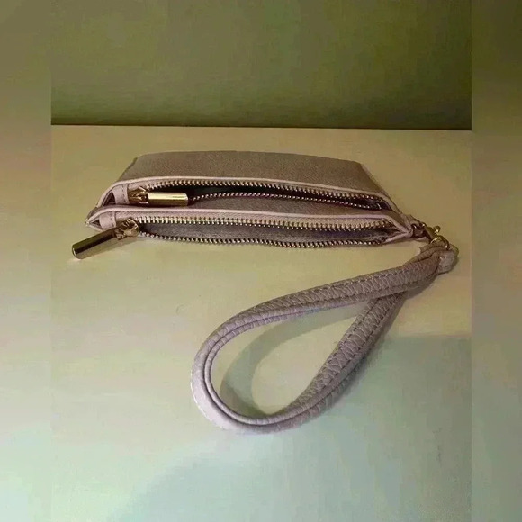 Women’s A New Day Liliac Purple Wristlet Clutch With Zippers And Pockets - Picture 2 of 2